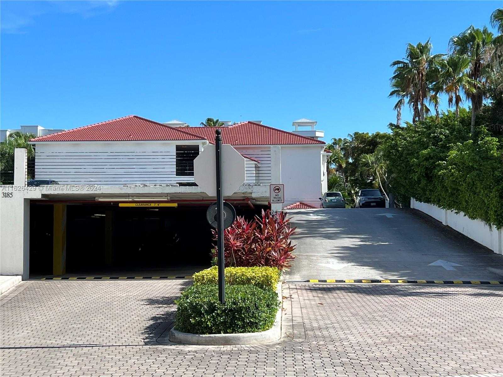 Small Image of 3145 NE 184th St, Aventura, FL 33160, USA Number 57