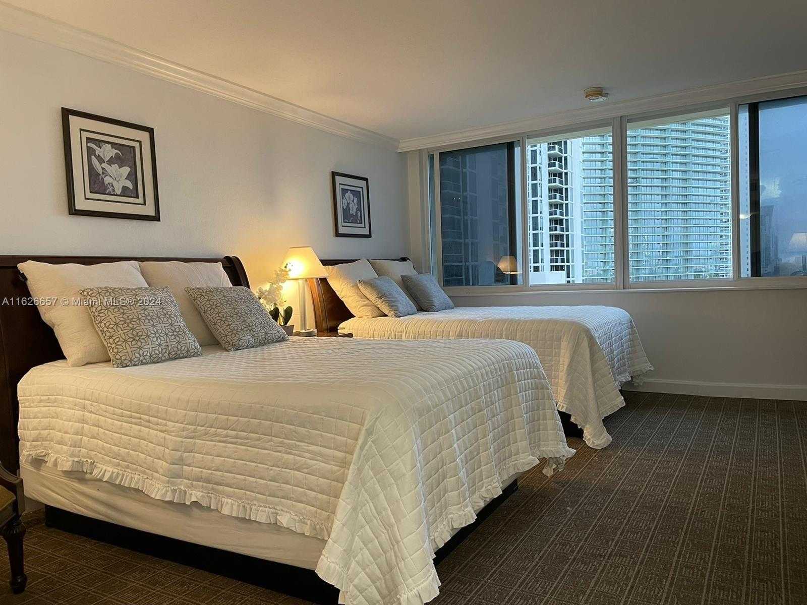 Small Image of 19201 COLLINS AVE #640, Sunny Isles Beach Number 3