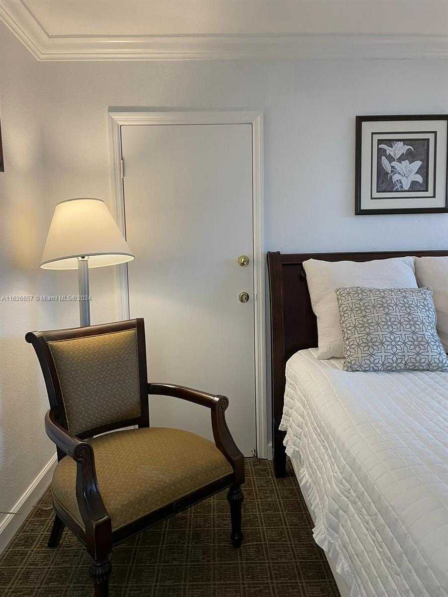 Small Image of 19201 COLLINS AVE #640, Sunny Isles Beach Number 6