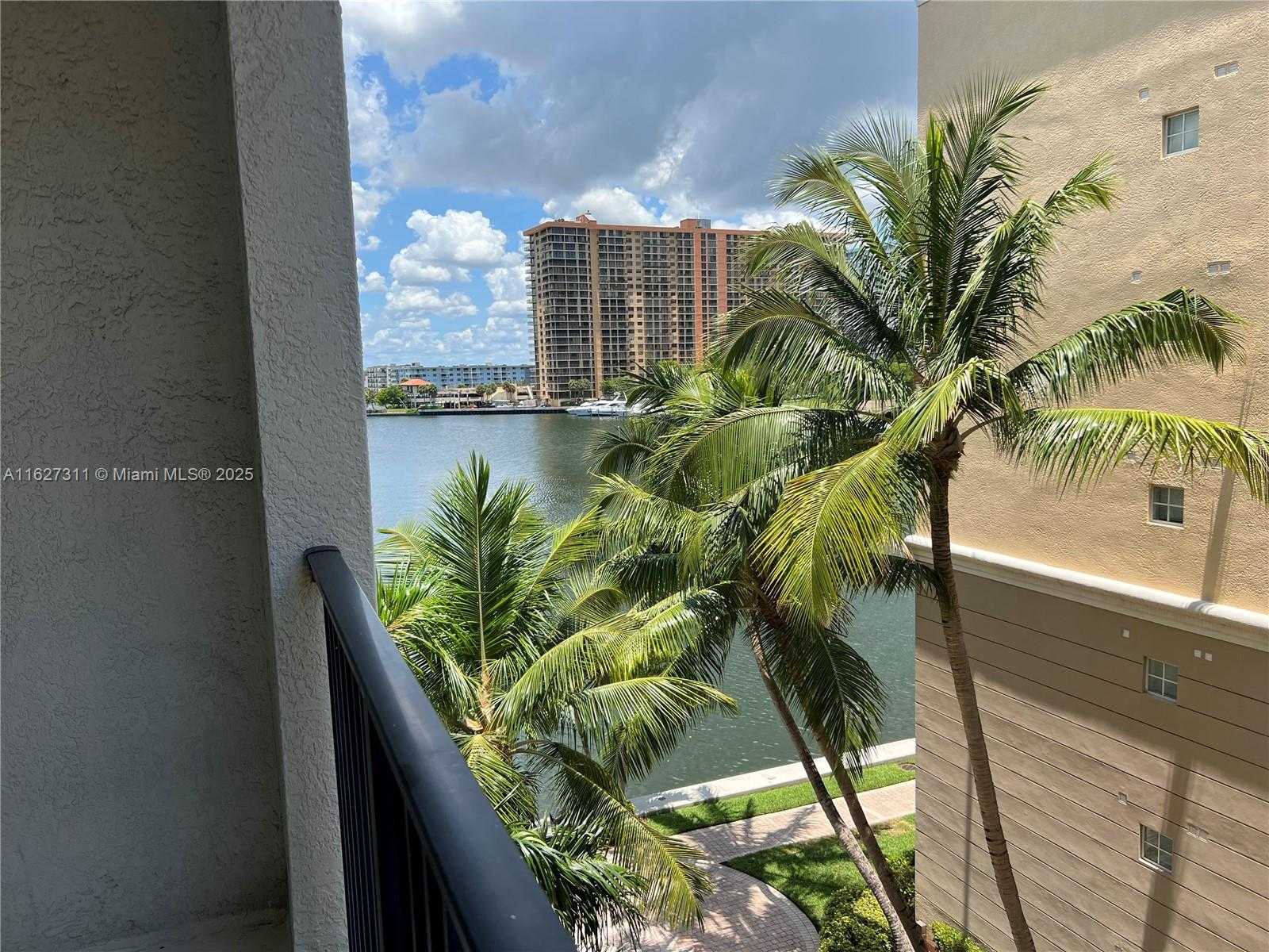 Small Image of 17100 NORTH BAY RD #1509, Sunny Isles Beach Number 22