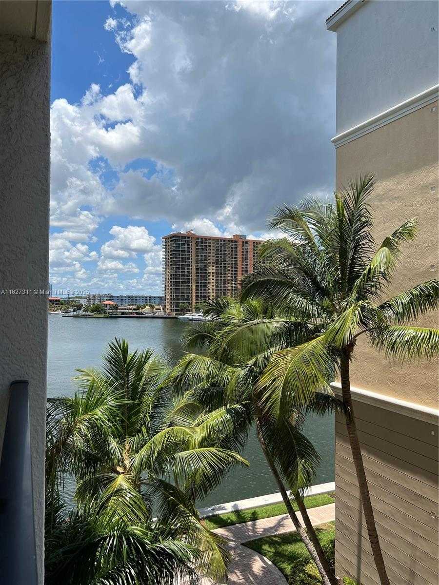 Small Image of 17100 NORTH BAY RD #1509, Sunny Isles Beach Number 24