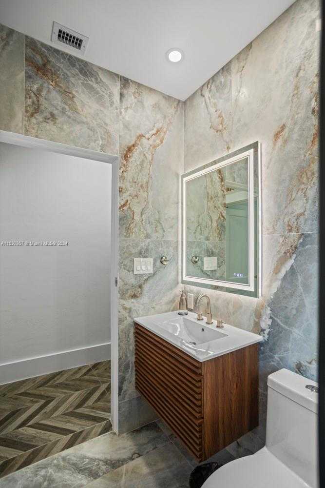 Small Image of 46 NE 43rd St, Miami, FL 33137, USA Number 27
