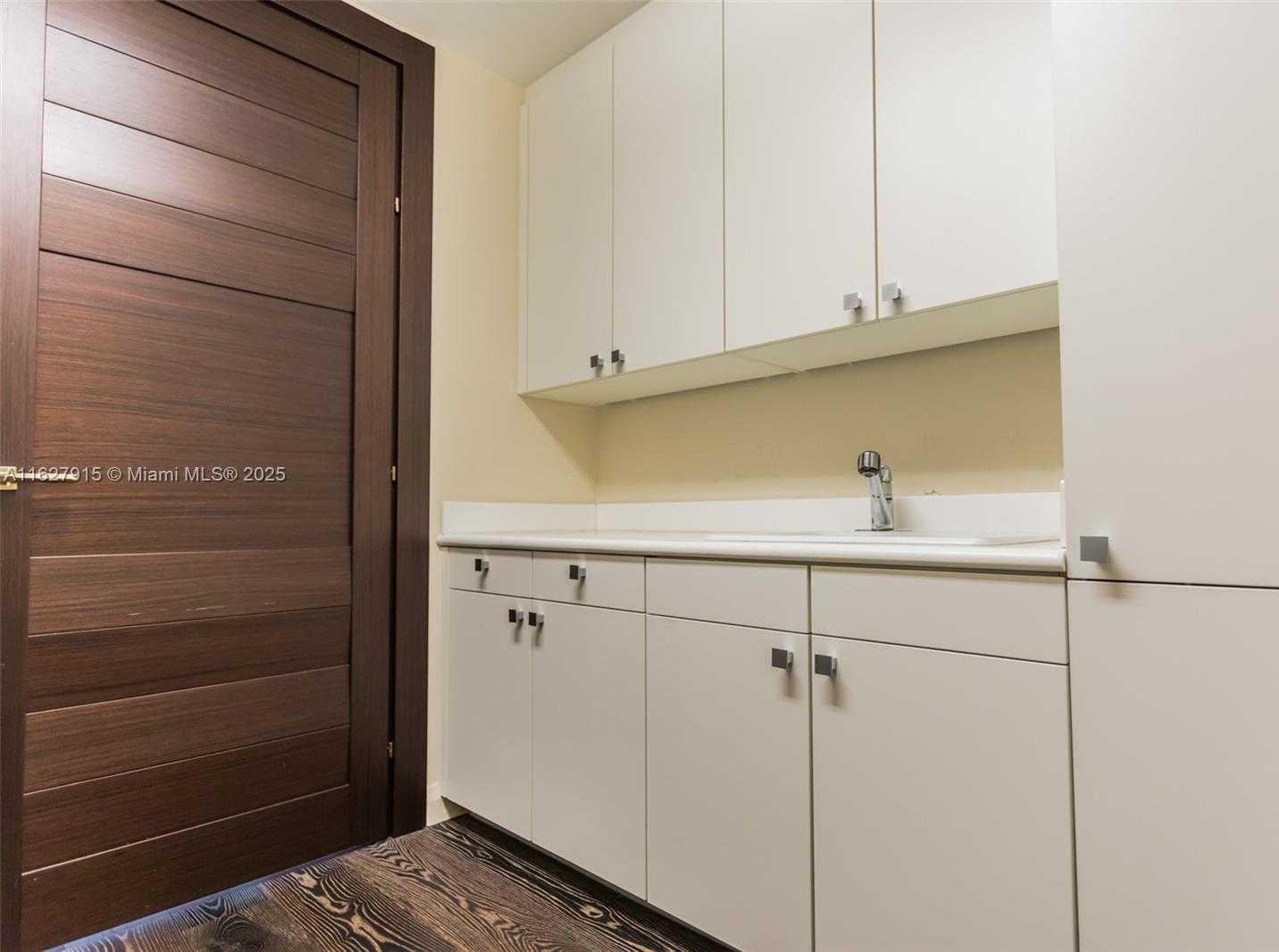 Small Image of 10295 COLLINS AVE #1203, Bal Harbour Number 15