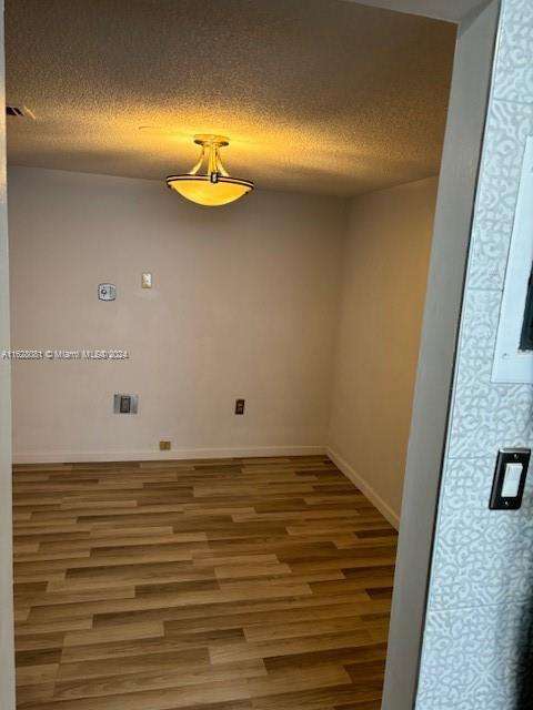 Small Image of 18041 BISCAYNE BLVD #1401, Aventura Number 13