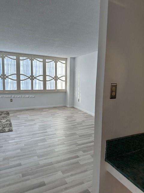 Small Image of 18041 BISCAYNE BLVD #1401, Aventura Number 16