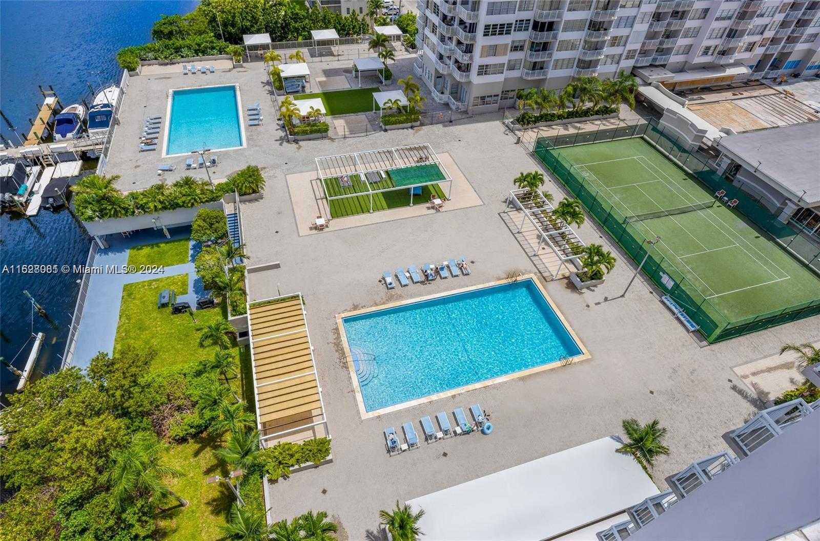 Small Image of 18041 BISCAYNE BLVD #1401, Aventura Number 2