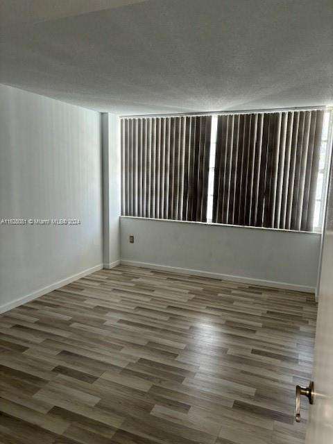 Small Image of 18041 BISCAYNE BLVD #1401, Aventura Number 20