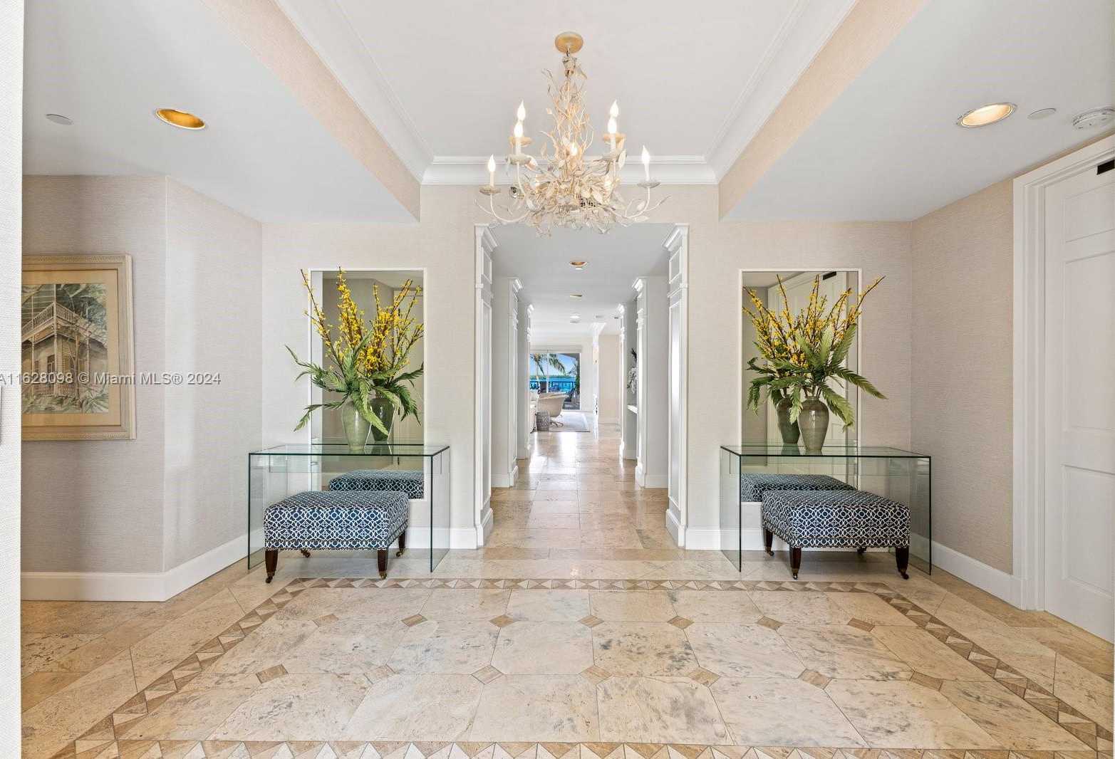 Small Image of 5221 FISHER ISLAND DR #5221, Miami Beach Number 12