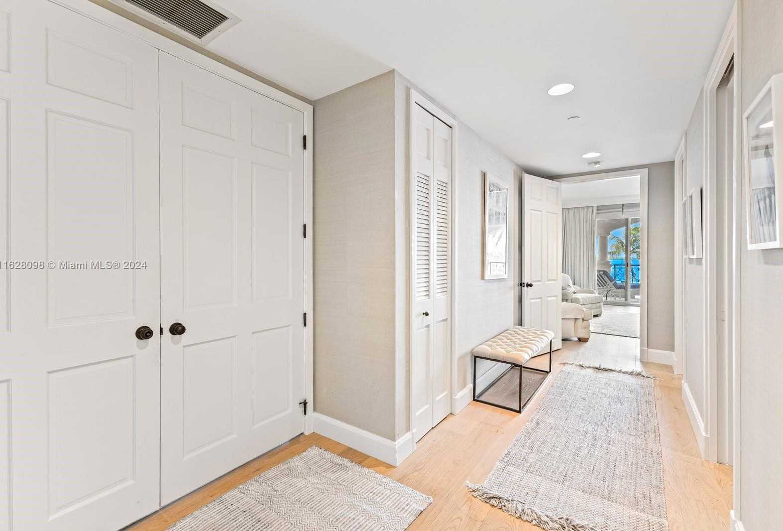 Small Image of 5221 FISHER ISLAND DR #5221, Miami Beach Number 20
