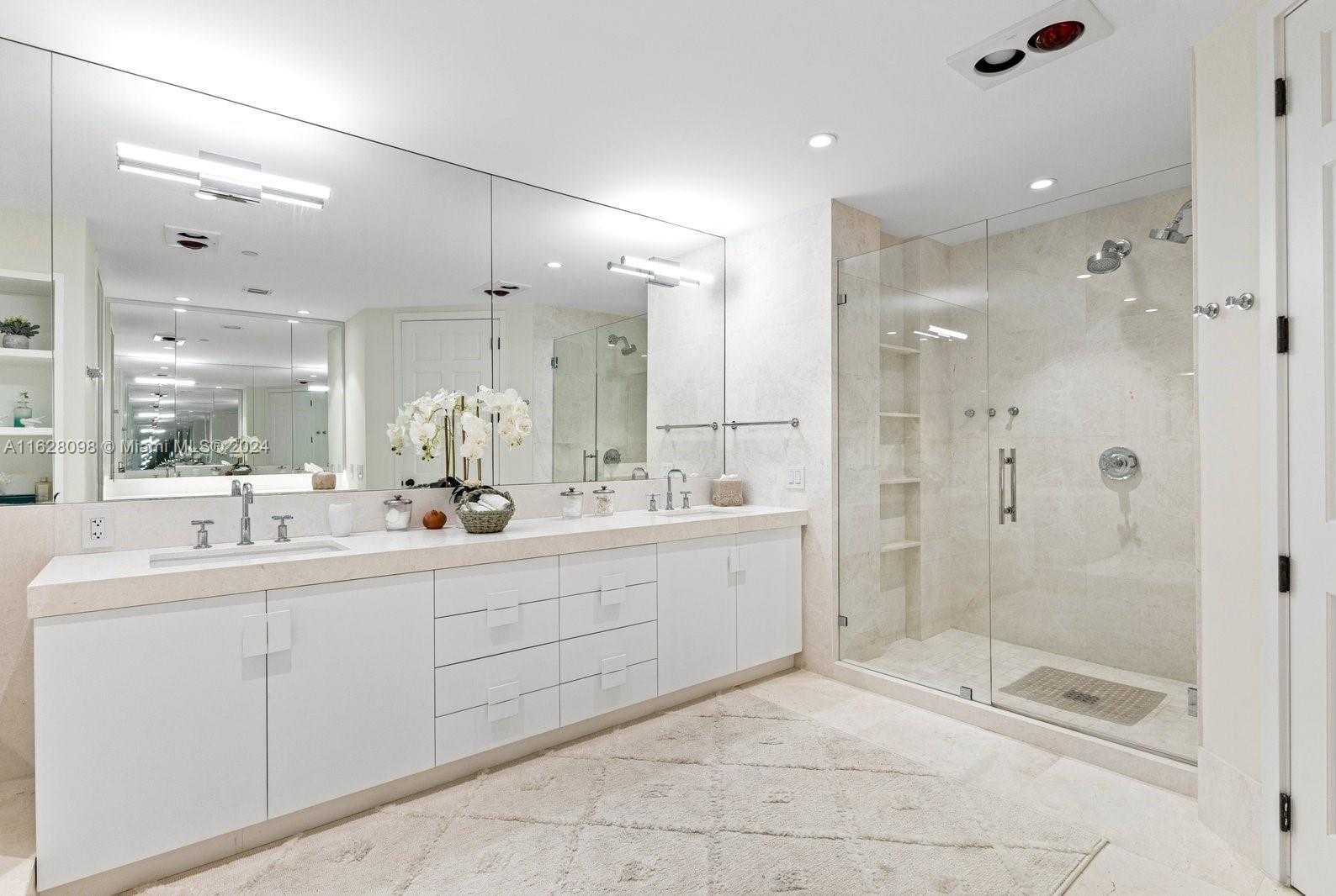 Small Image of 5221 FISHER ISLAND DR #5221, Miami Beach Number 28