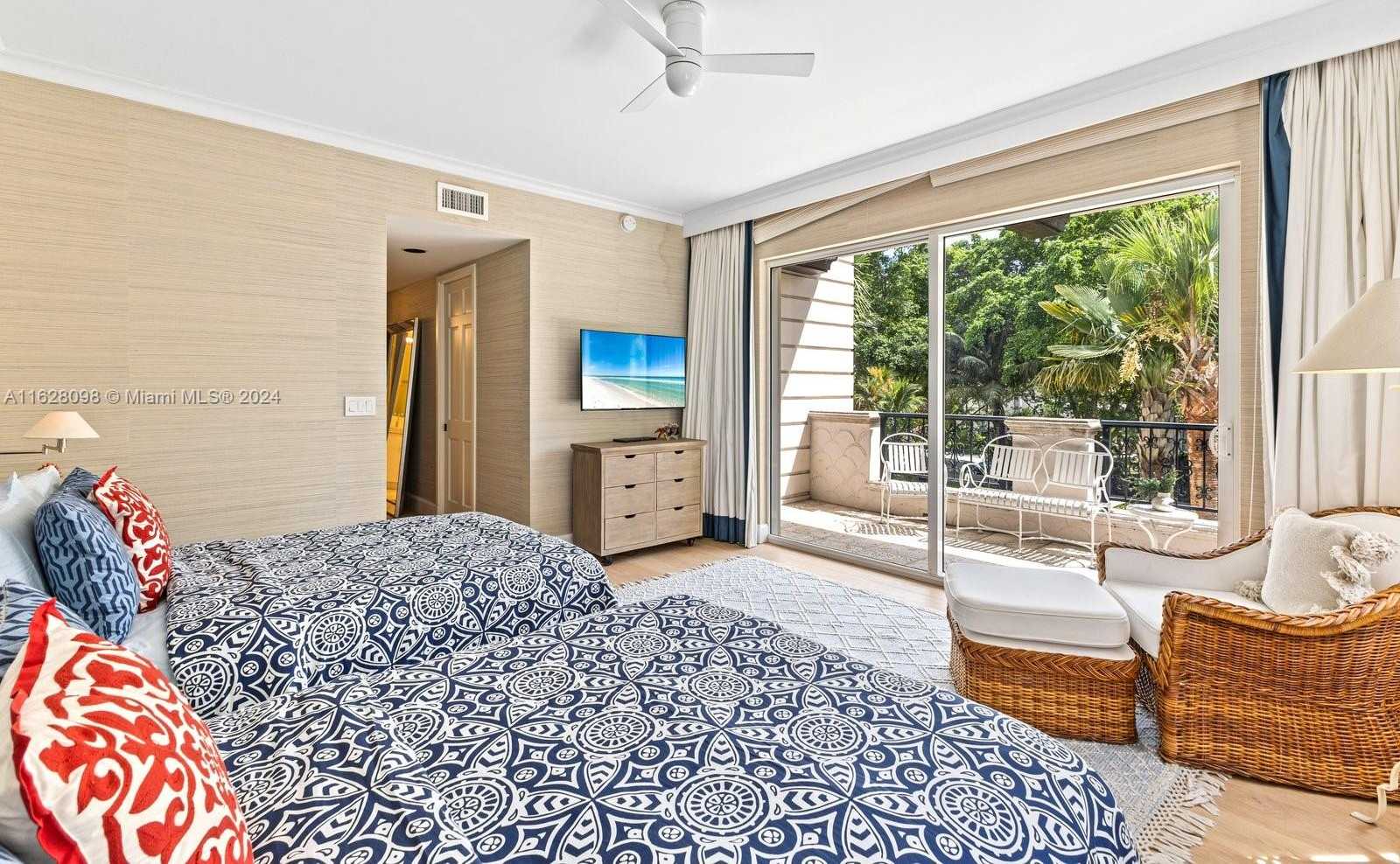 Small Image of 5221 FISHER ISLAND DR #5221, Miami Beach Number 34