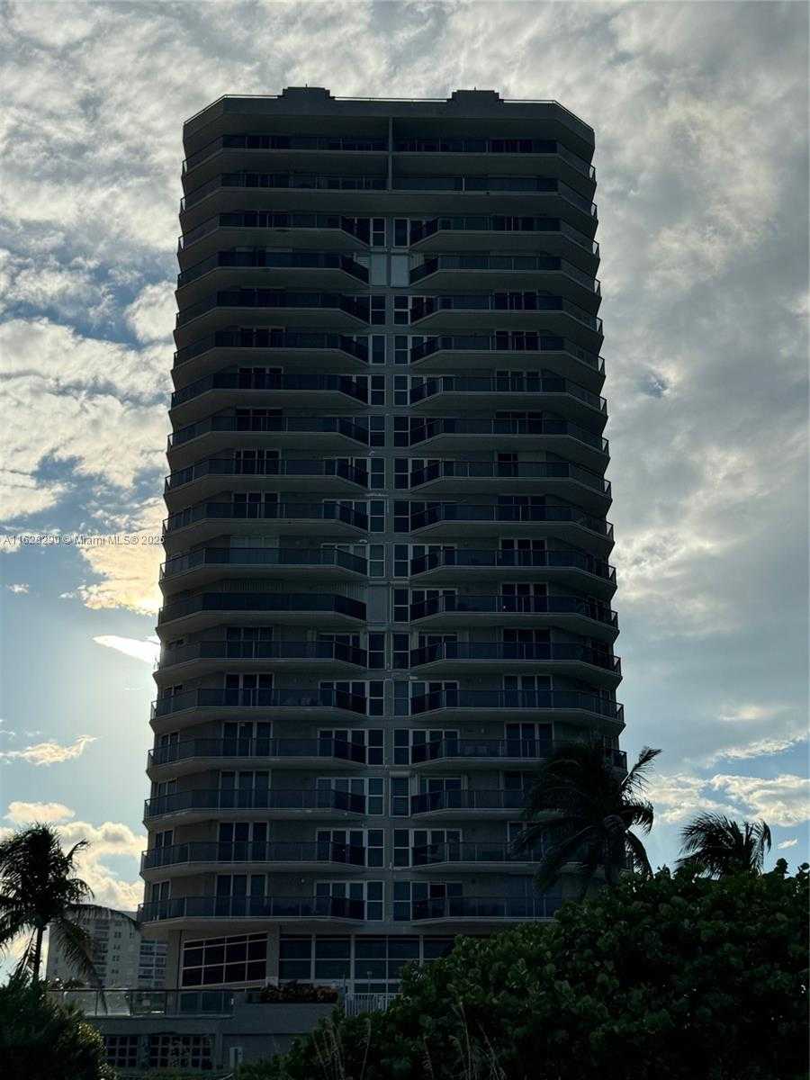 Small Image of 6767 COLLINS AVE #1509, Miami Beach Number 38