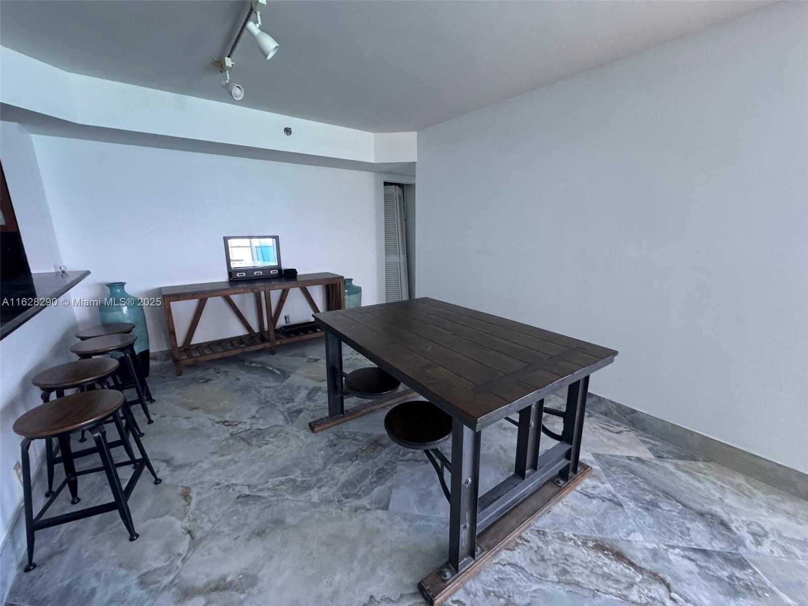 Small Image of 6767 COLLINS AVE #1509, Miami Beach Number 6