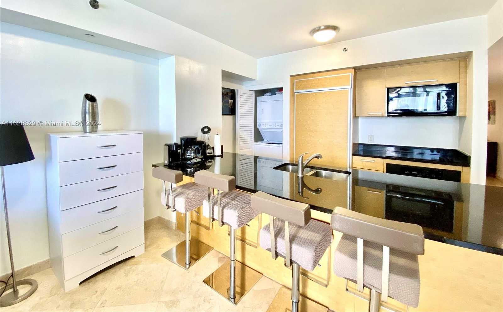 Small Image of 1830 SOUTH OCEAN DR #3605, Hallandale Beach Number 6