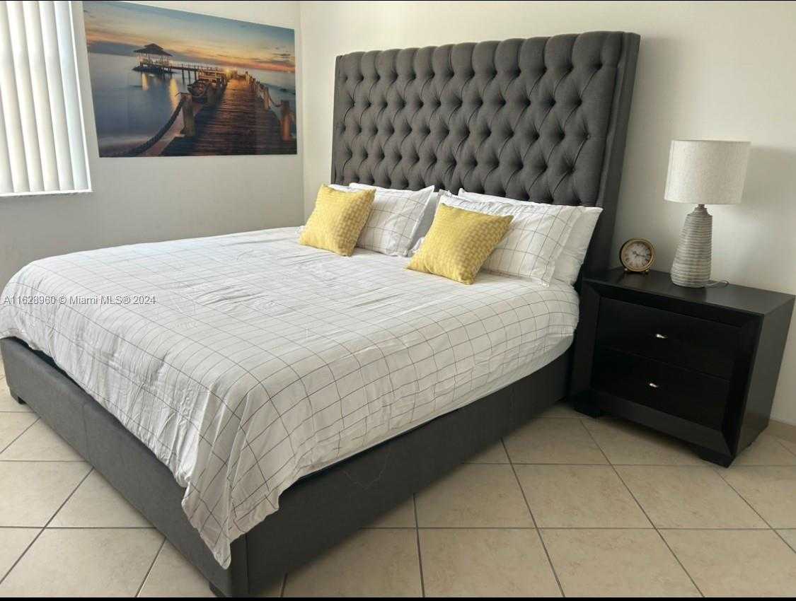 Small Image of 19999 EAST COUNTRY CLUB DR #1501, Aventura Number 14