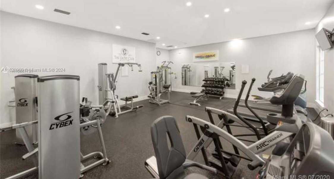 Small Image of 19999 EAST COUNTRY CLUB DR #1501, Aventura Number 25