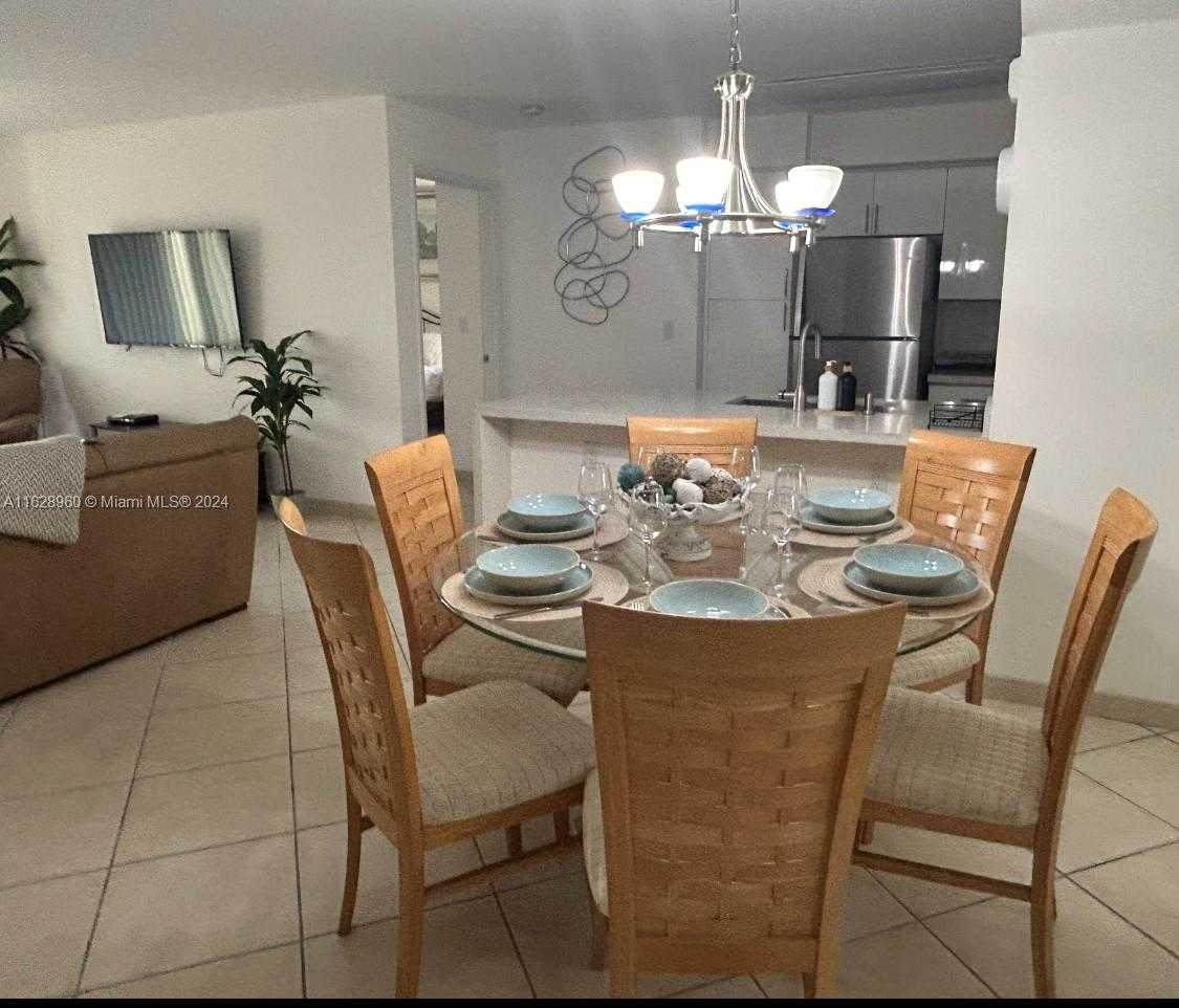 Small Image of 19999 EAST COUNTRY CLUB DR #1501, Aventura Number 5