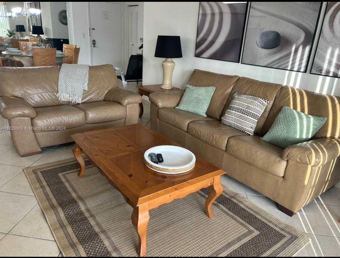 Small Image of 19999 EAST COUNTRY CLUB DR #1501, Aventura Number 8