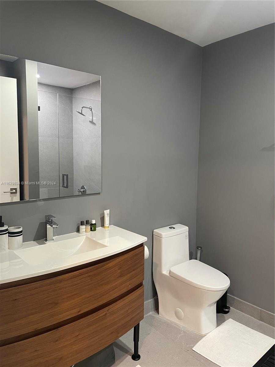Small Image of 3250 NORTH EAST 1ST AVE #818, Miami Number 16