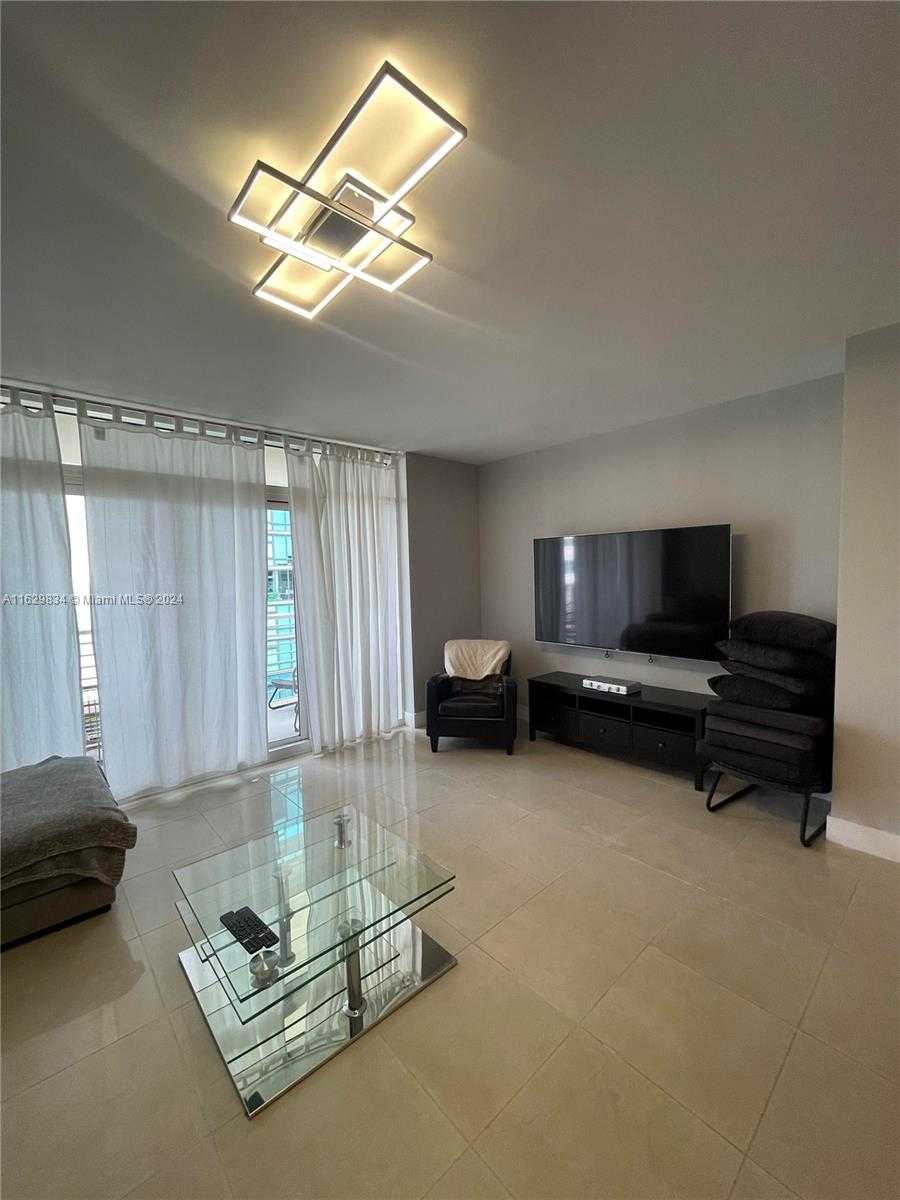 Small Image of 3250 NORTH EAST 1ST AVE #818, Miami Number 22