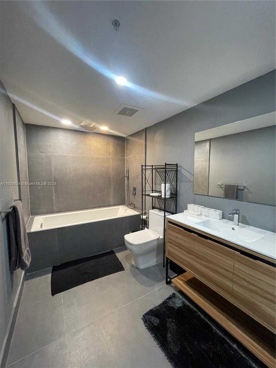 Small Image of 3250 NORTH EAST 1ST AVE #818, Miami Number 8