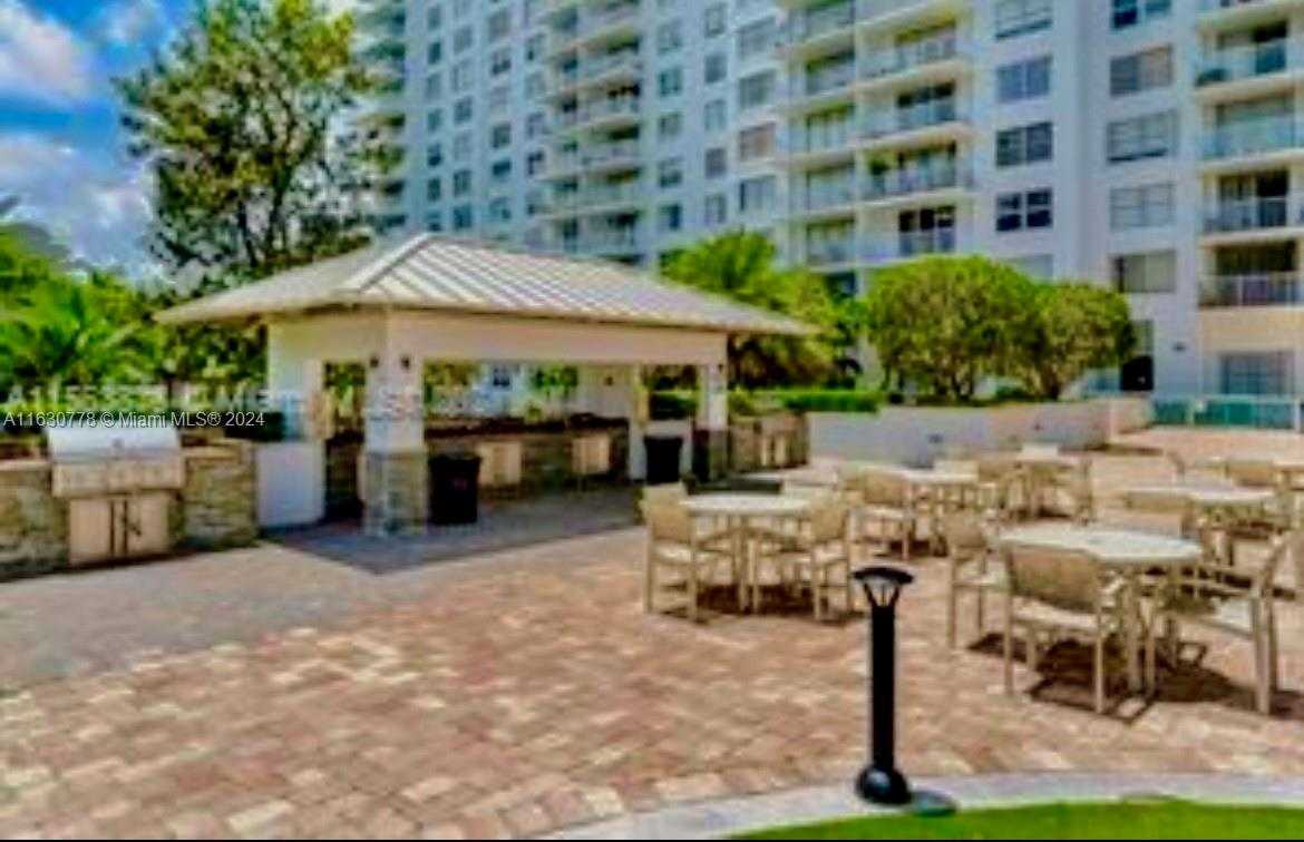 Small Image of 2851 NORTH EAST 183RD ST #802E, Aventura Number 33