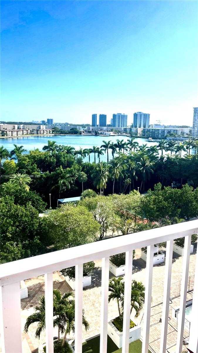 Small Image of 2851 NORTH EAST 183RD ST #802E, Aventura Number 37