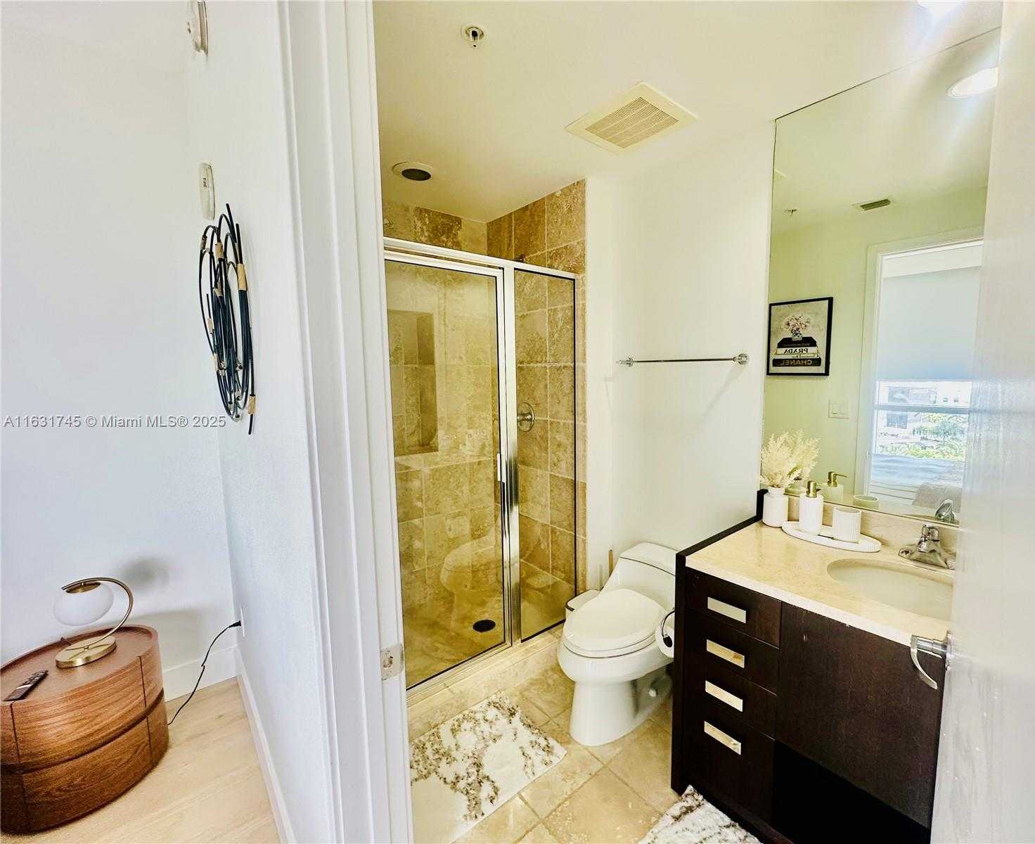 Small Image of Trump Royale, 18201 Collins Ave, Sunny Isles Beach, FL 33160, USA Number 35