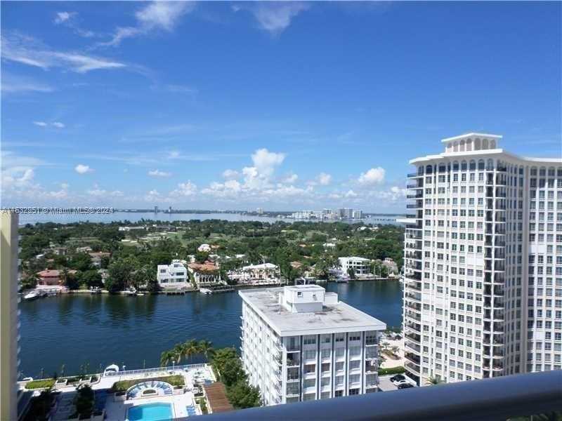 Small Image of 5601 COLLINS AVE #721, Miami Beach Number 3