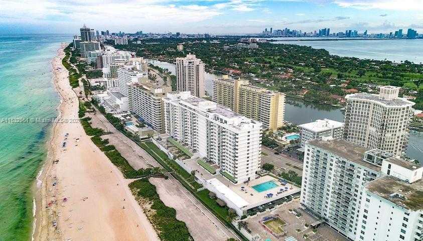 Small Image of 5601 COLLINS AVE #721, Miami Beach Number 9