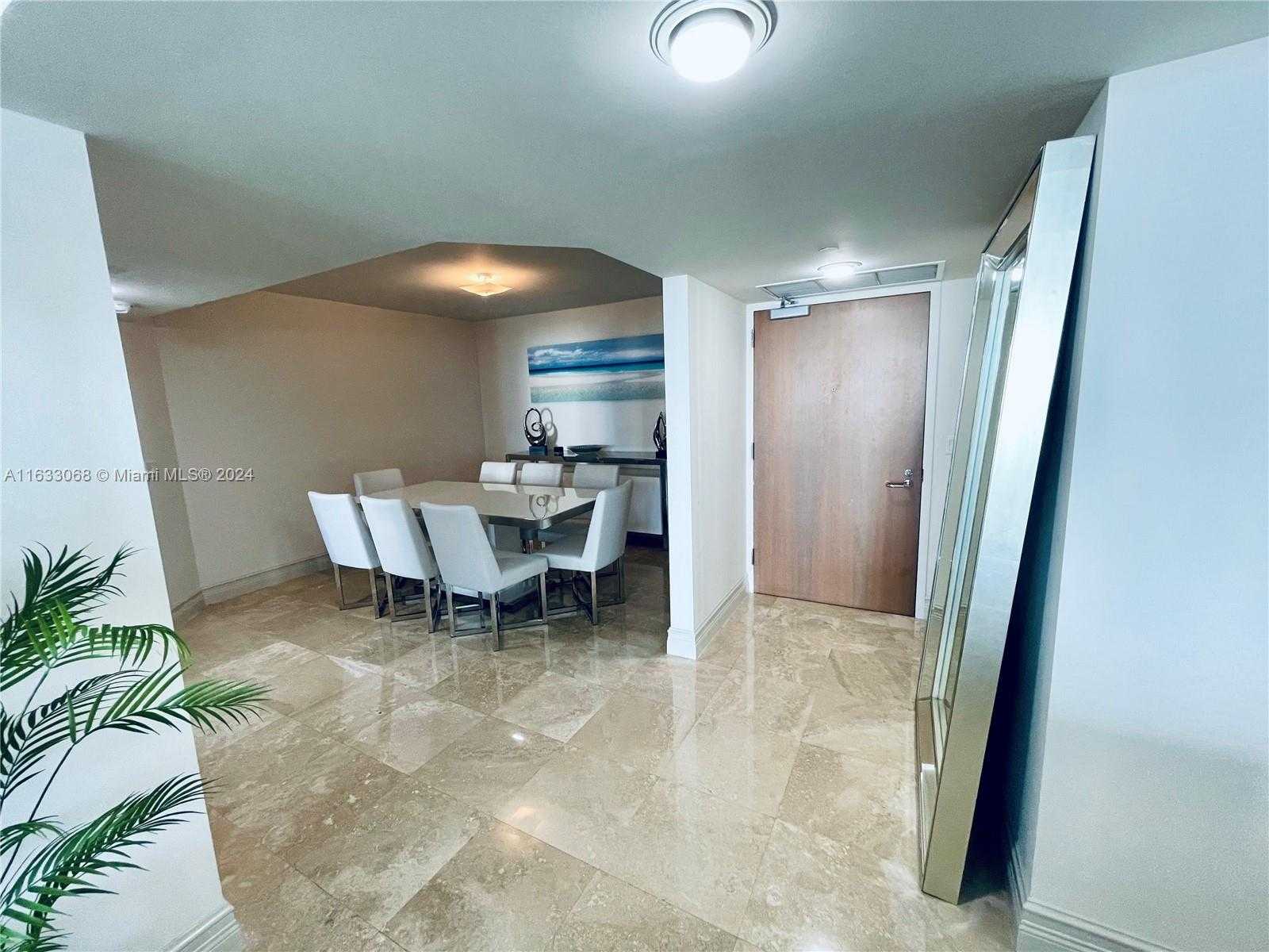 Small Image of 16500 #1652, Sunny Isles Beach Number 8