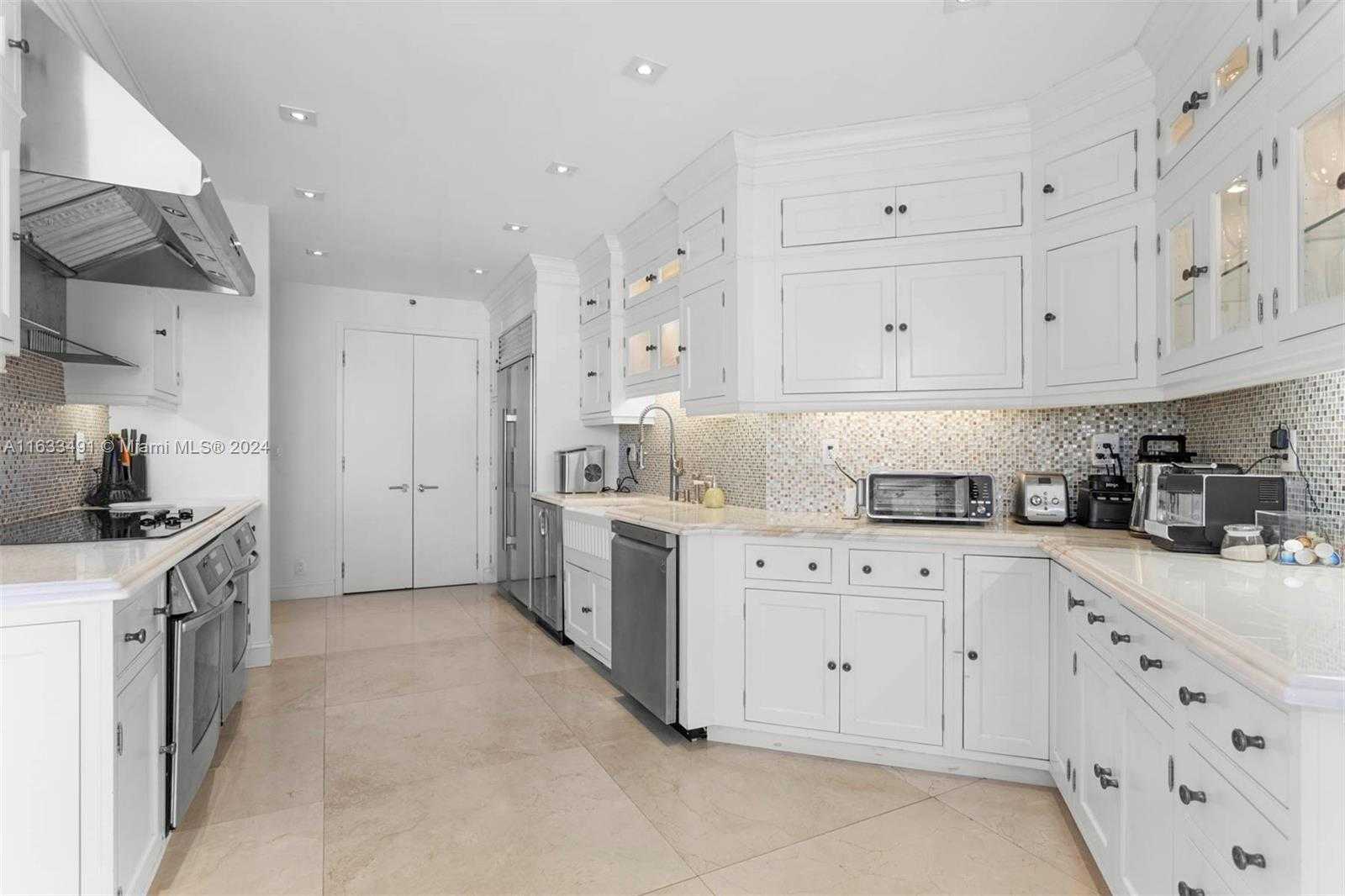Small Image of 19500 TURNBERRY WAY #27-AB, Aventura Number 16