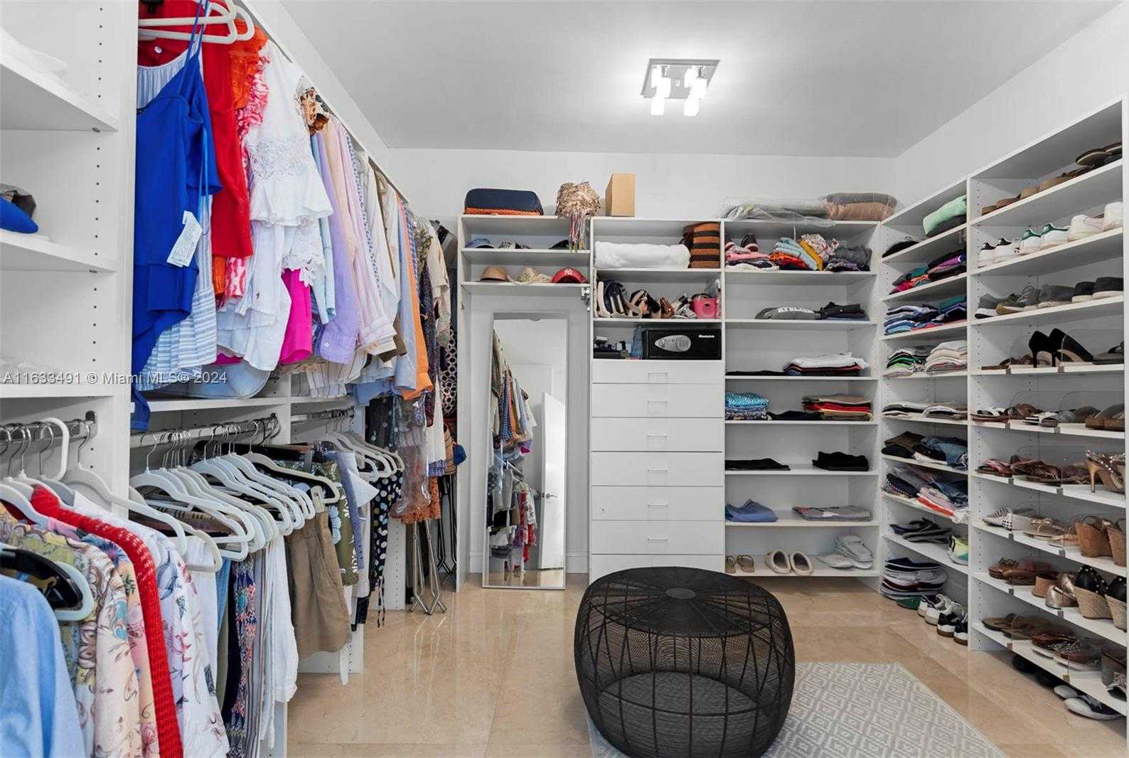 Small Image of 19500 TURNBERRY WAY #27-AB, Aventura Number 34