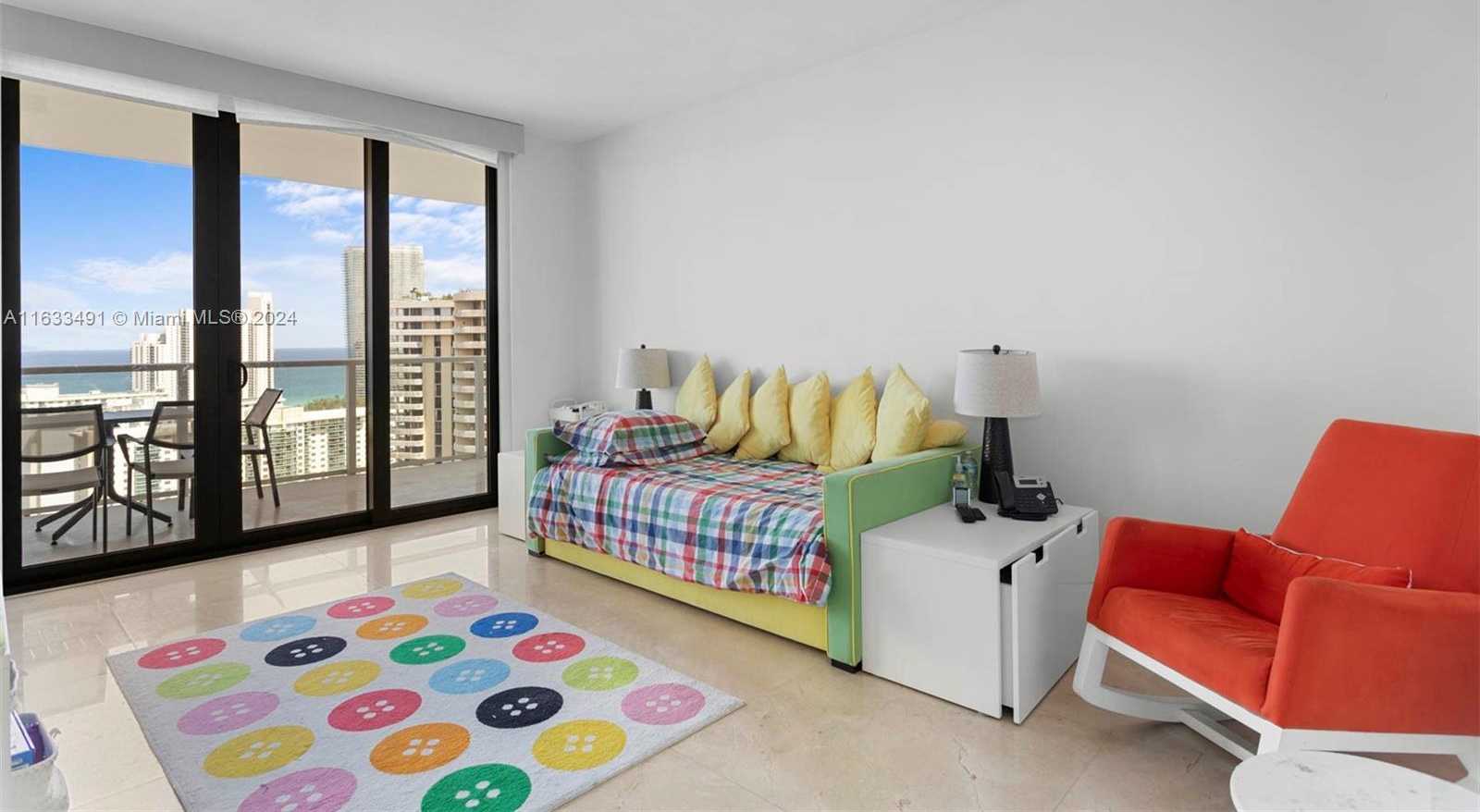 Small Image of 19500 TURNBERRY WAY #27-AB, Aventura Number 40