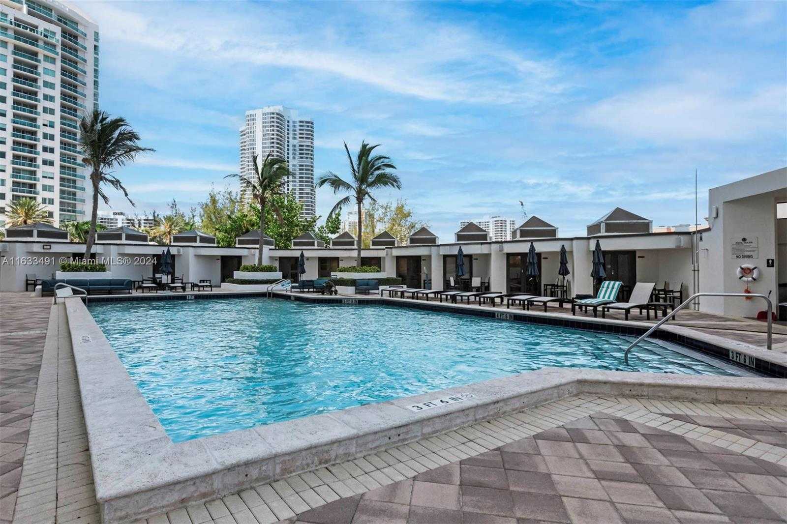 Small Image of 19500 TURNBERRY WAY #27-AB, Aventura Number 48