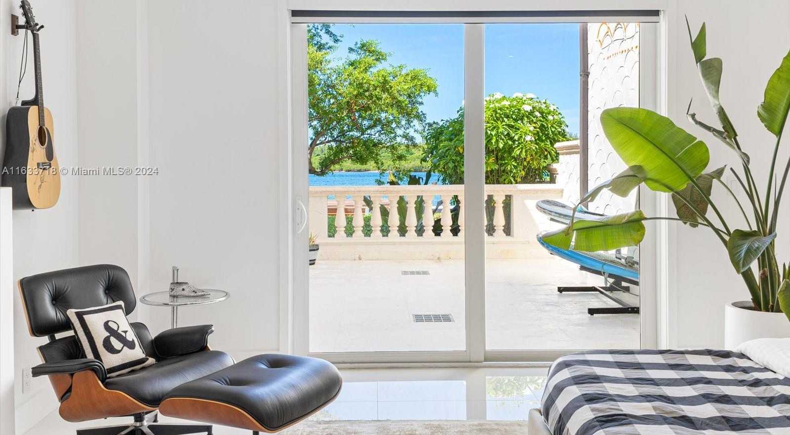 Small Image of 2411 FISHER ISLAND DR #5101, Miami Beach Number 21