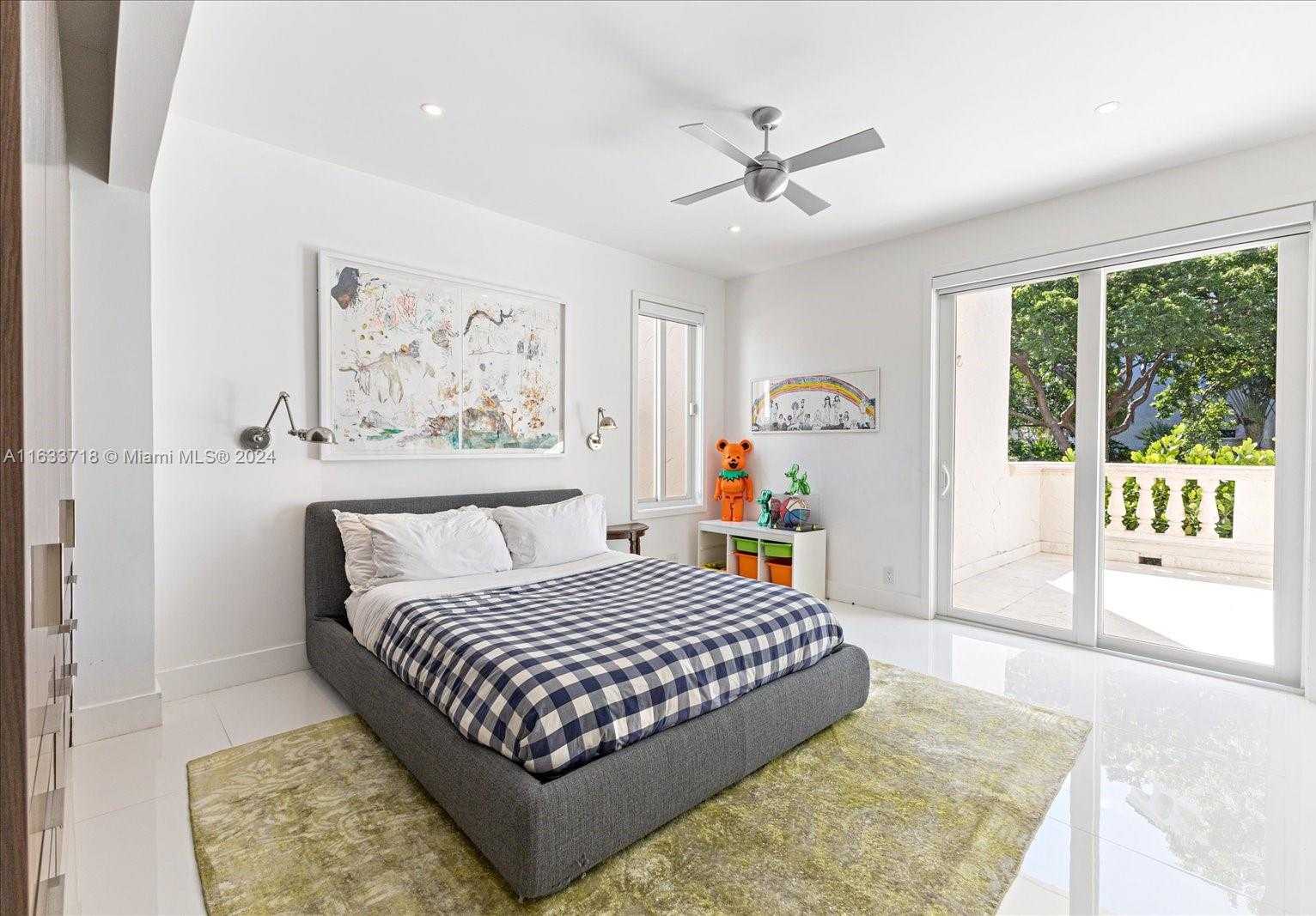 Small Image of 2411 FISHER ISLAND DR #5101, Miami Beach Number 28