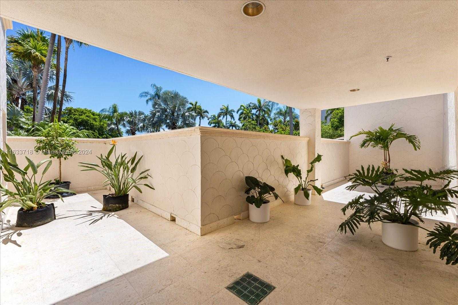 Small Image of 2411 FISHER ISLAND DR #5101, Miami Beach Number 38