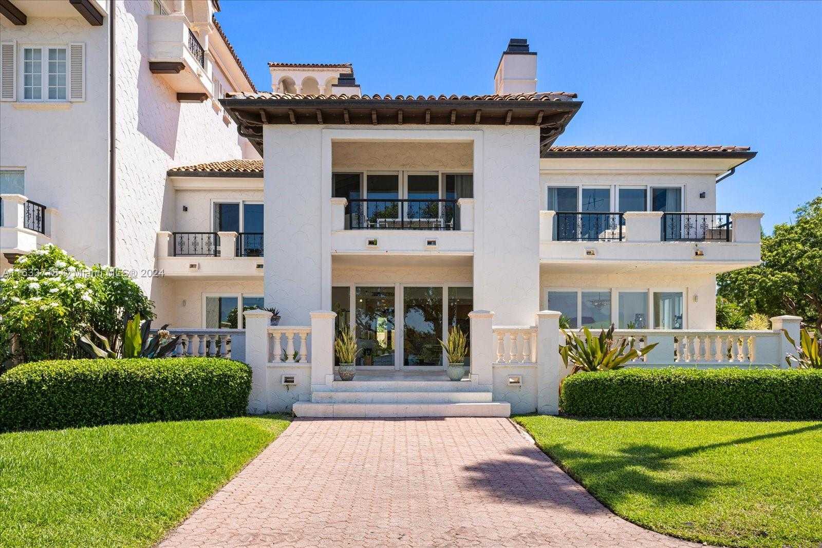 Small Image of 2411 FISHER ISLAND DR #5101, Miami Beach Number 39