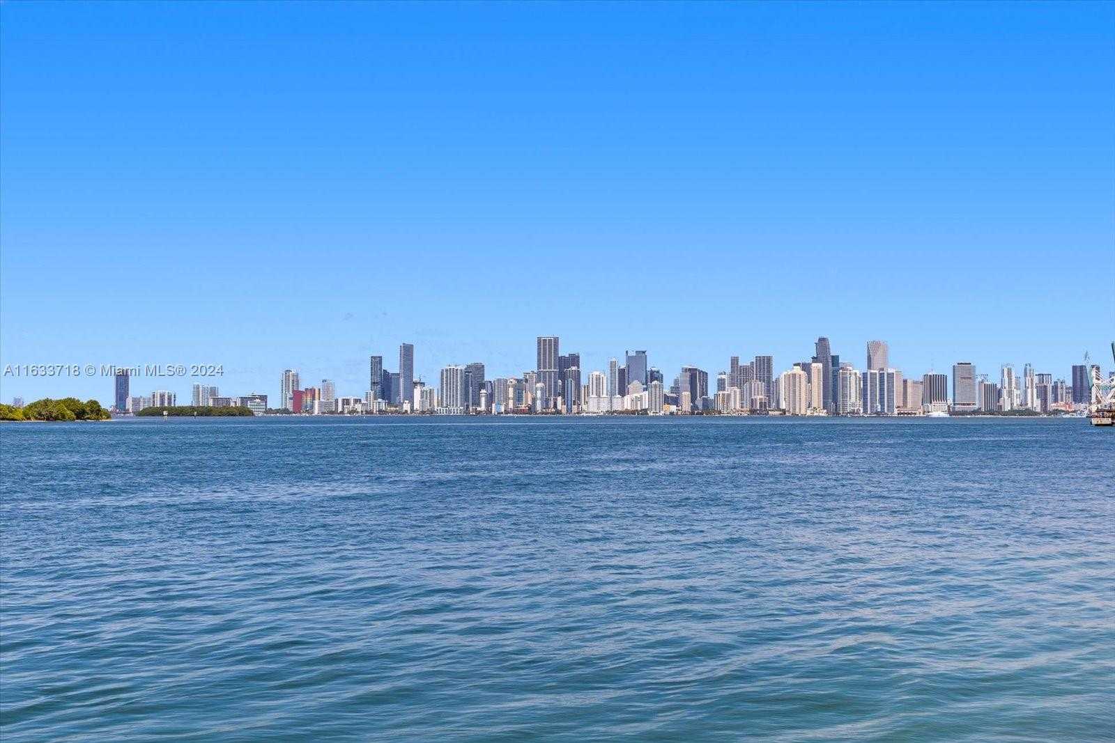 Small Image of 2411 FISHER ISLAND DR #5101, Miami Beach Number 40