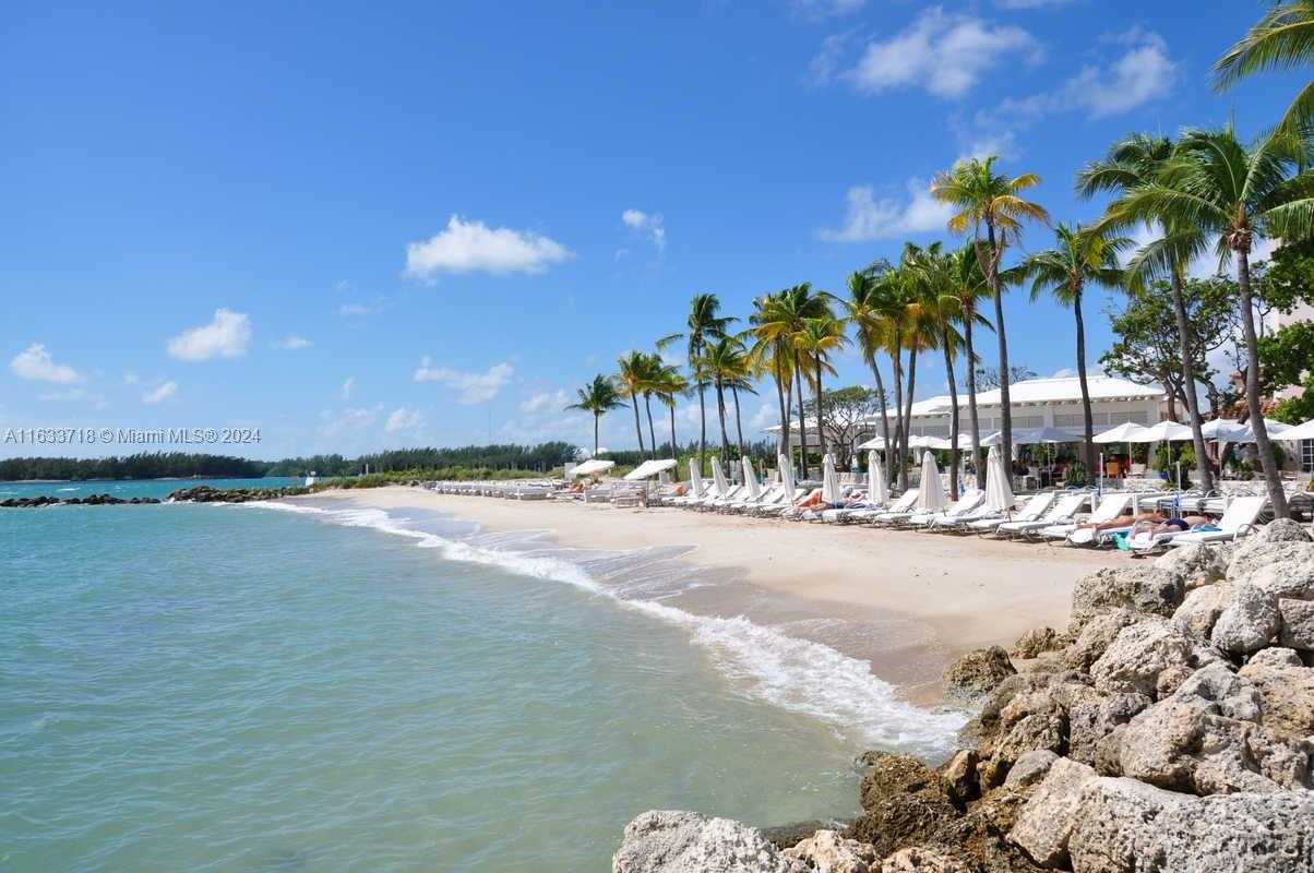Small Image of 2411 FISHER ISLAND DR #5101, Miami Beach Number 45