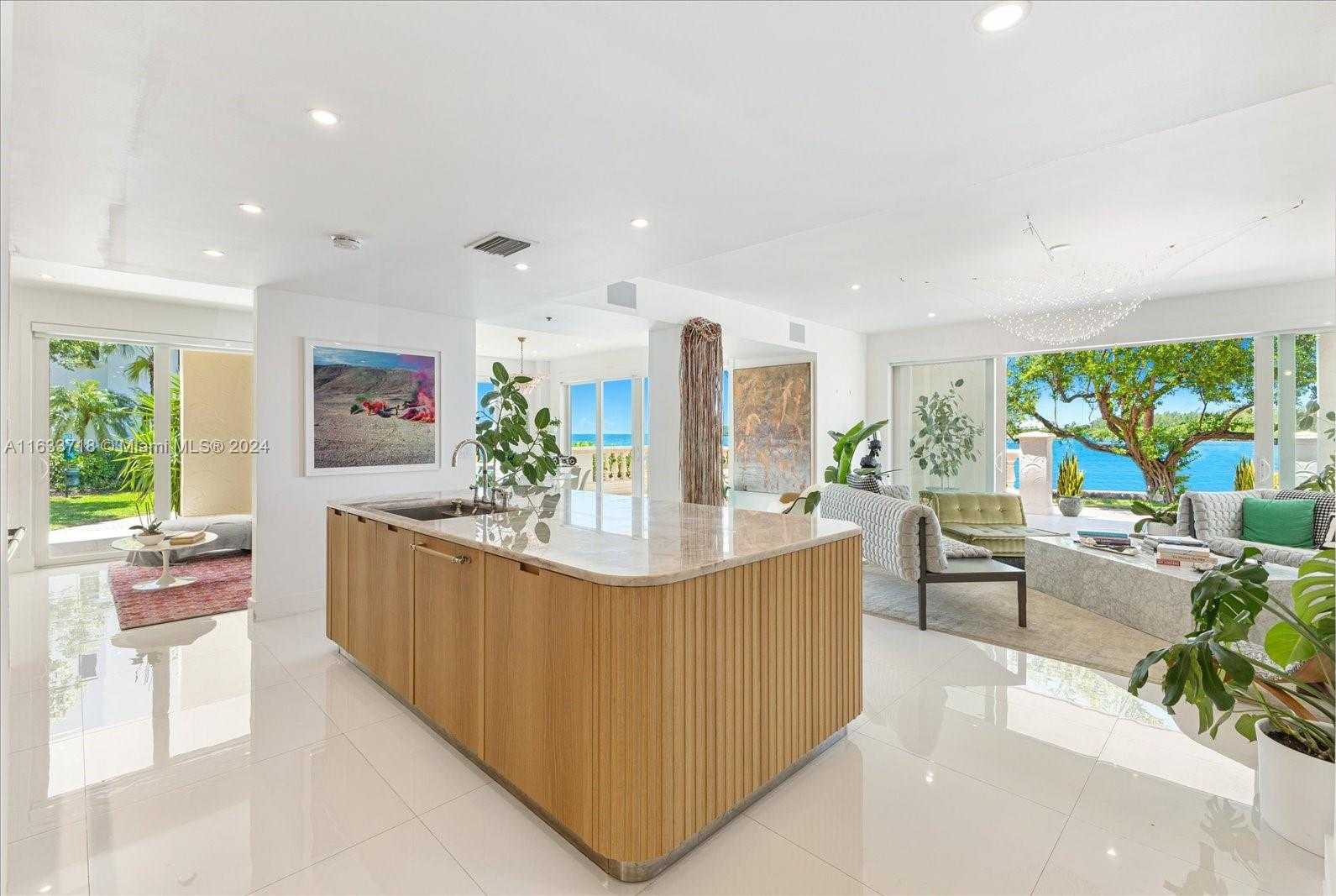 Small Image of 2411 FISHER ISLAND DR #5101, Miami Beach Number 5