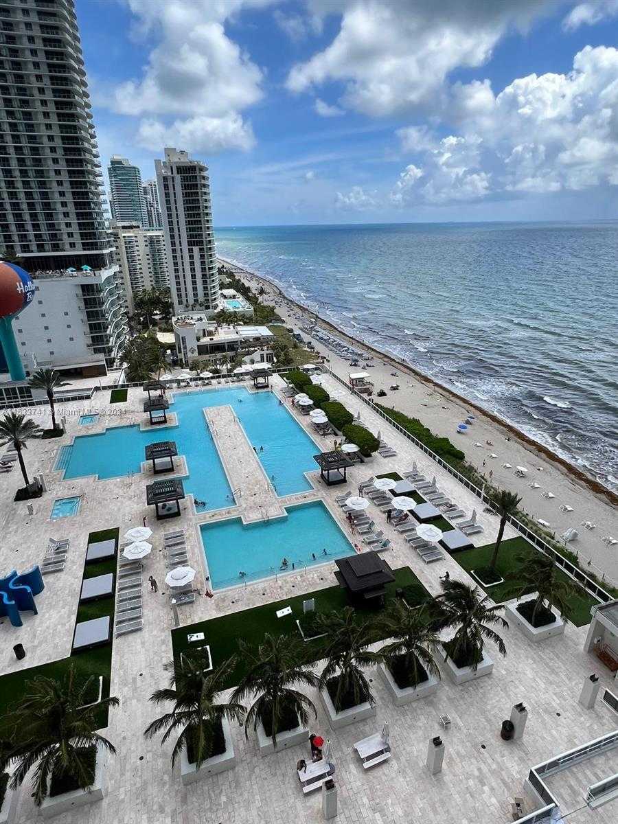 Small Image of 1830 SOUTH OCEAN DR #1812, Hallandale Beach Number 5