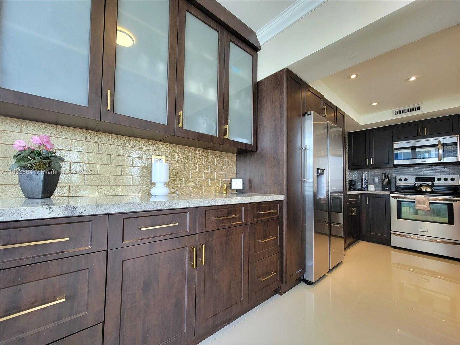 Small Image of 3505 SOUTH OCEAN DR #1105, Hollywood Number 5