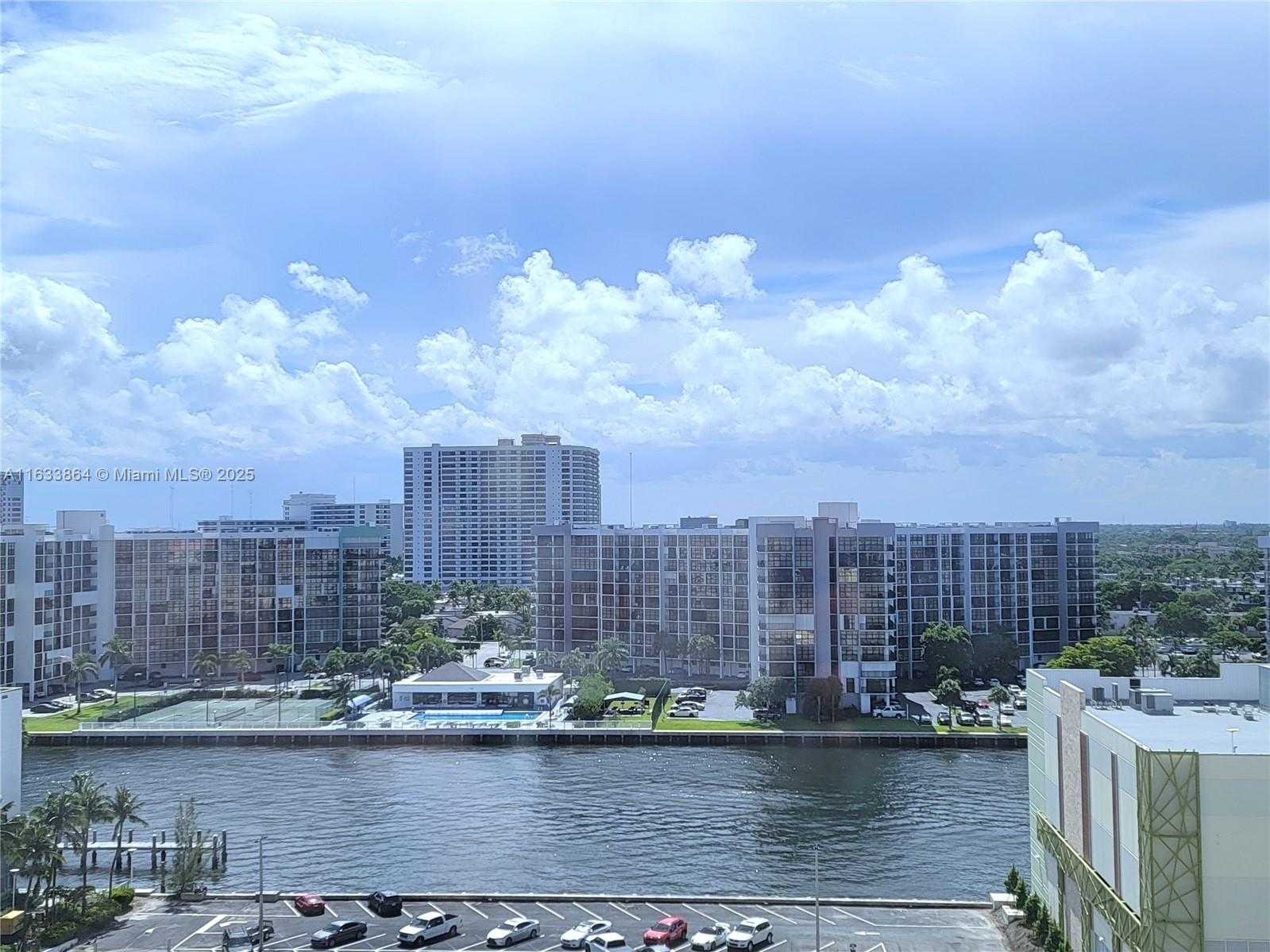 Small Image of 3505 SOUTH OCEAN DR #1105, Hollywood Number 9