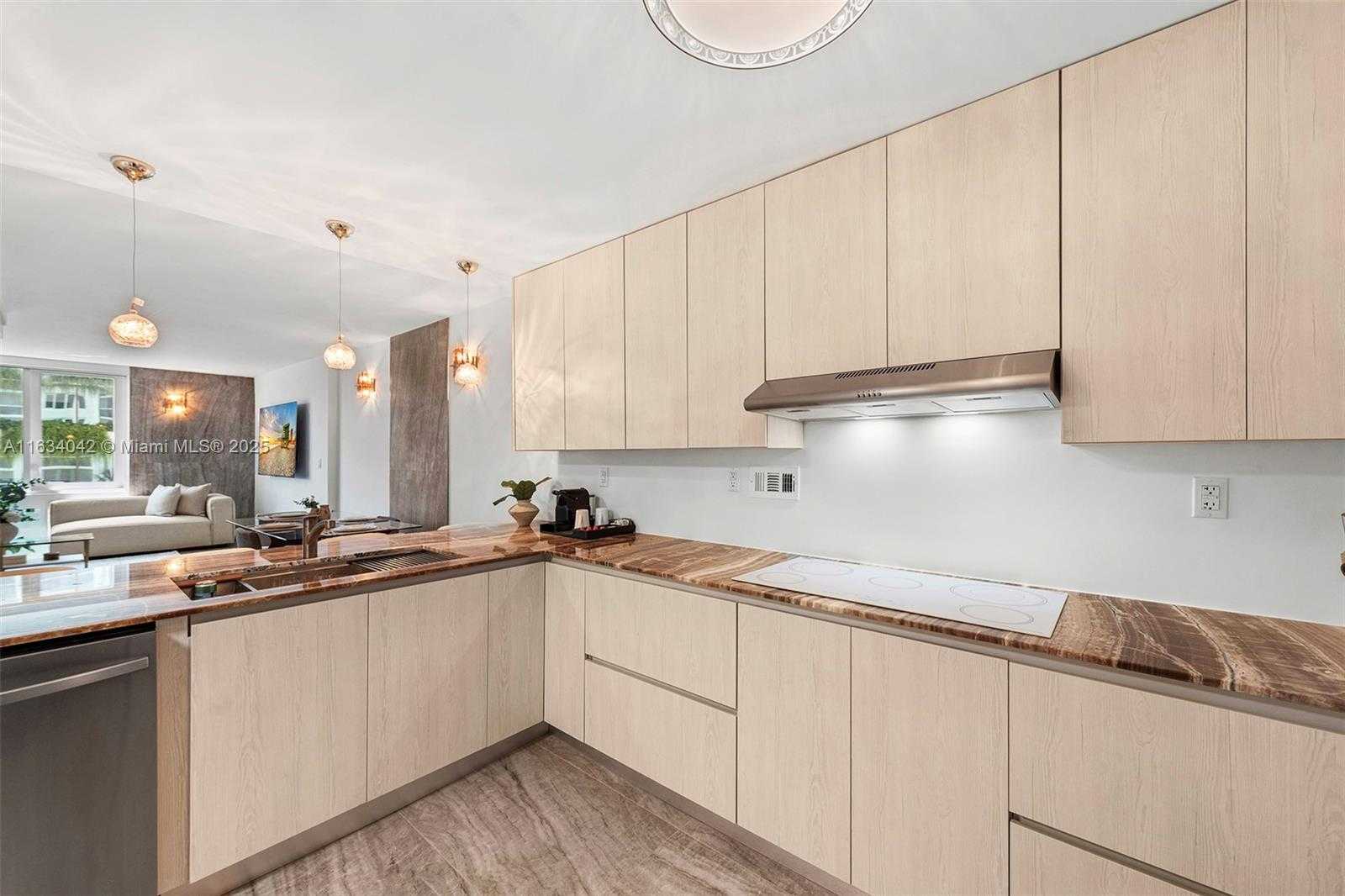 Small Image of 2301 COLLINS AVE #531, Miami Beach Number 12