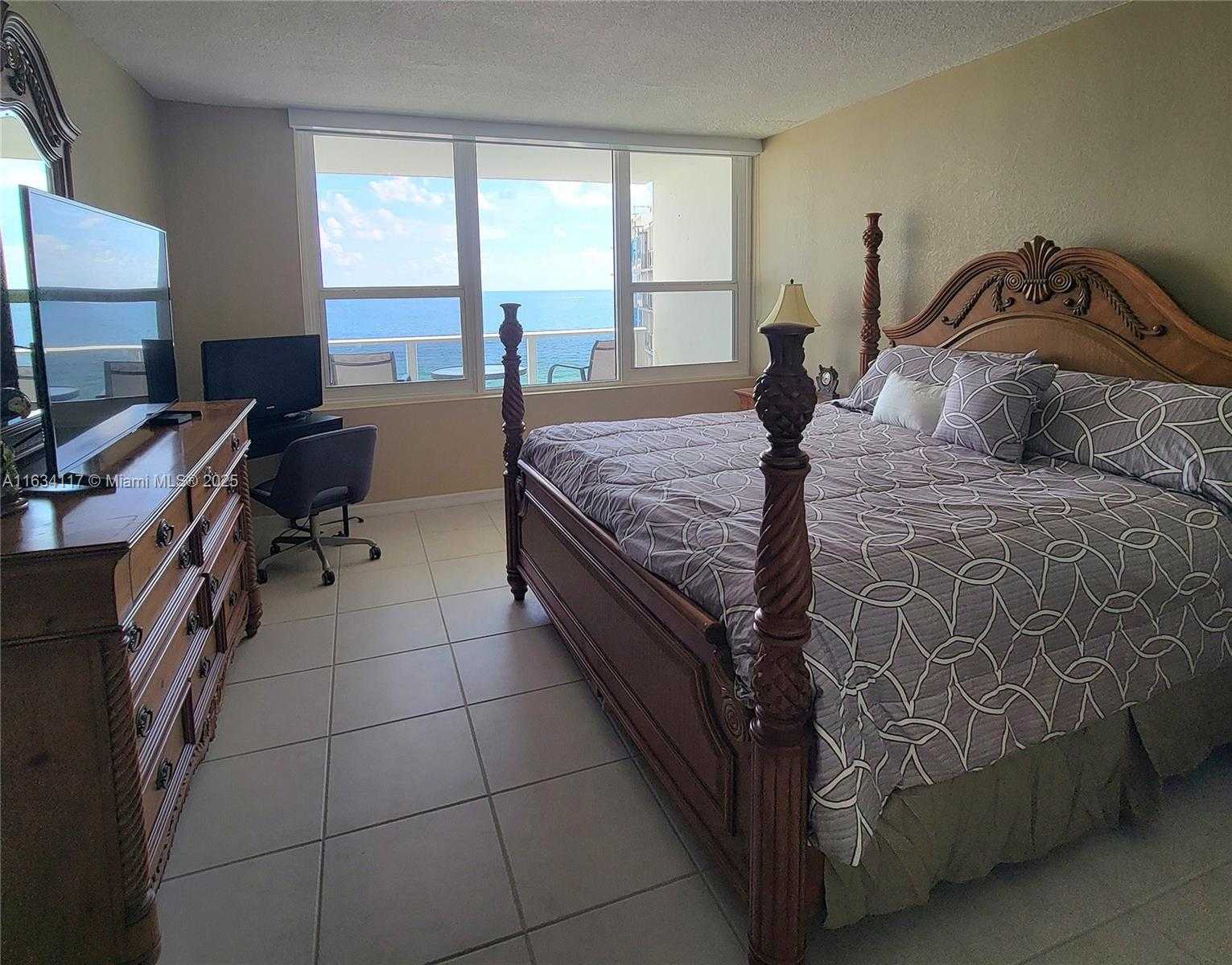 Small Image of 3505 SOUTH OCEAN DR #1406, Hollywood Number 11