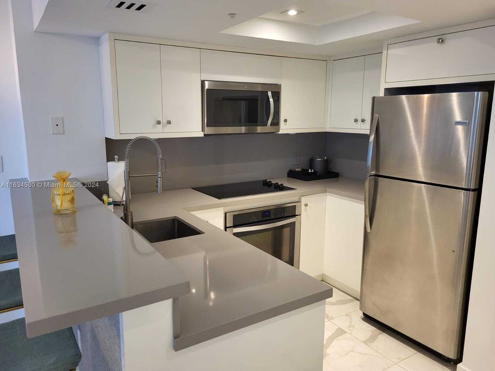 Small Image of 2951 SOUTH BAYSHORE DR #1109, Miami Number 13