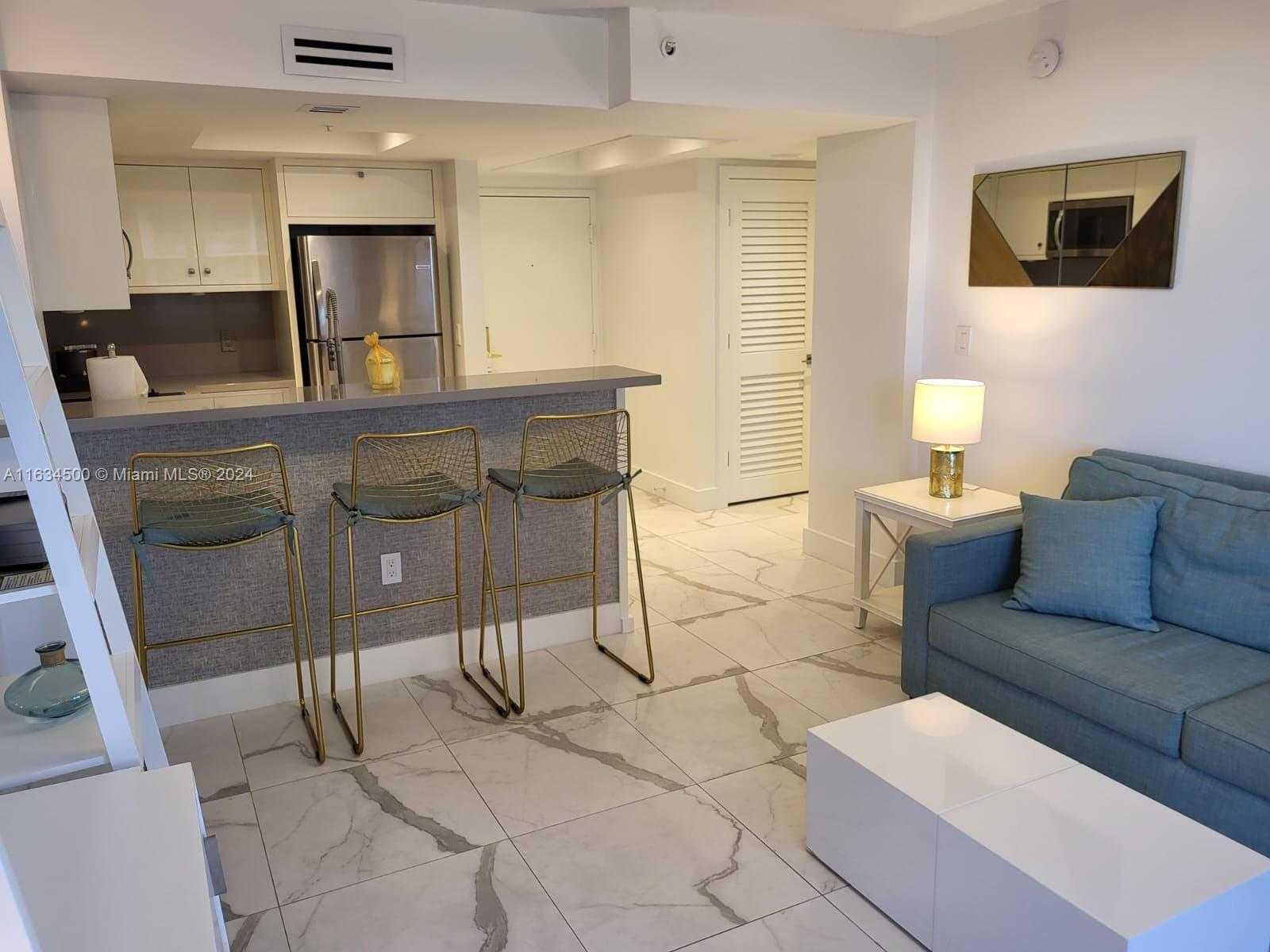 Small Image of 2951 SOUTH BAYSHORE DR #1109, Miami Number 14