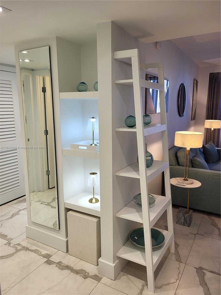 Small Image of 2951 SOUTH BAYSHORE DR #1109, Miami Number 35